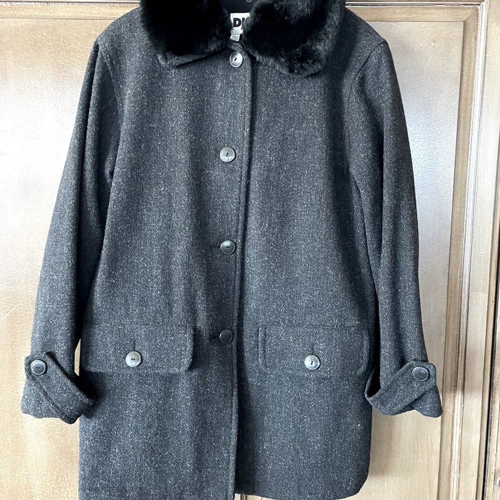 DKNY Heathered Charcoal coat with fur collar